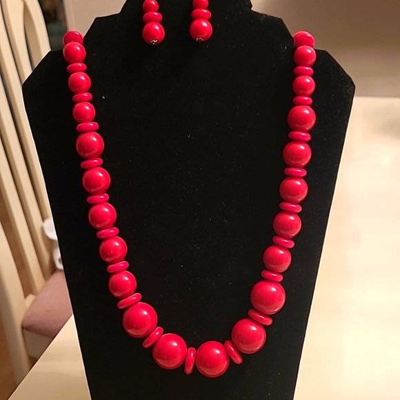 Accessories - Long Red Beaded Necklace with Earrings The Perfect Holiday Accessory!!